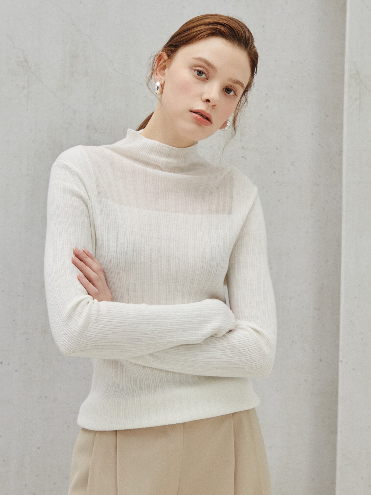 시어 하프넥 리브 풀오버 니트 탑 (IVORY)