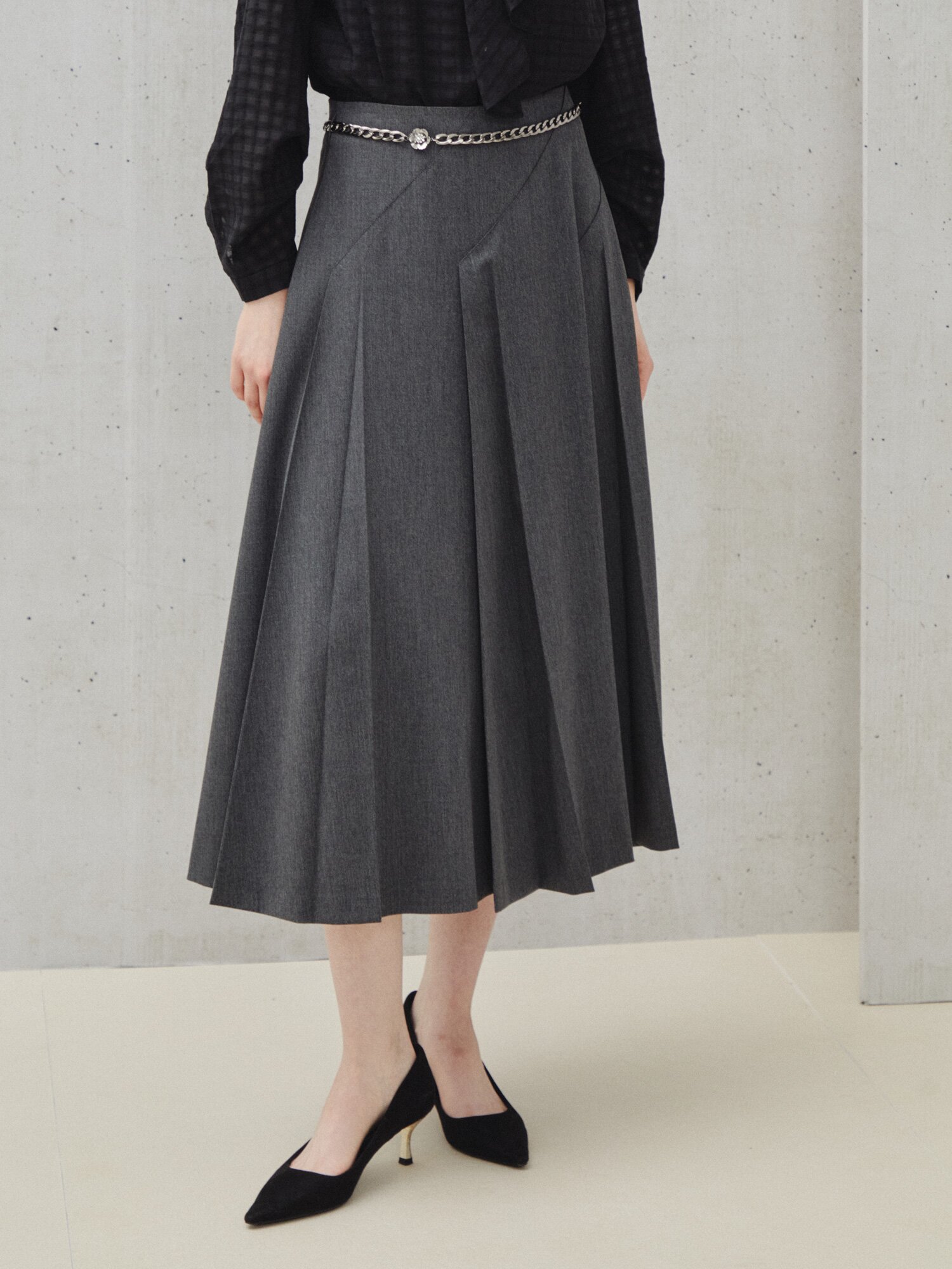 체인 포인트 플리츠 스커트 (GREY)