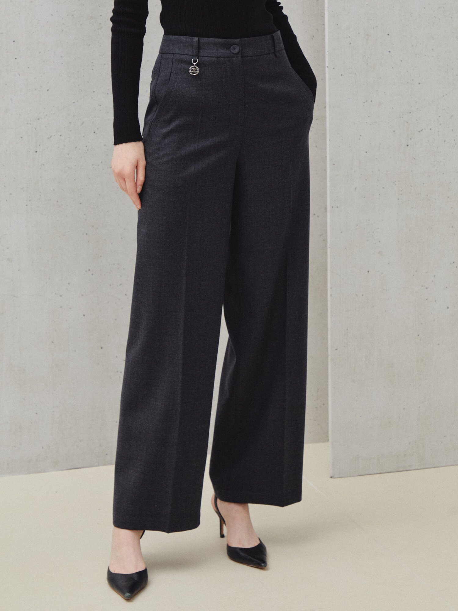 밸런스 핏 슬랙스 팬츠 (BLACK)