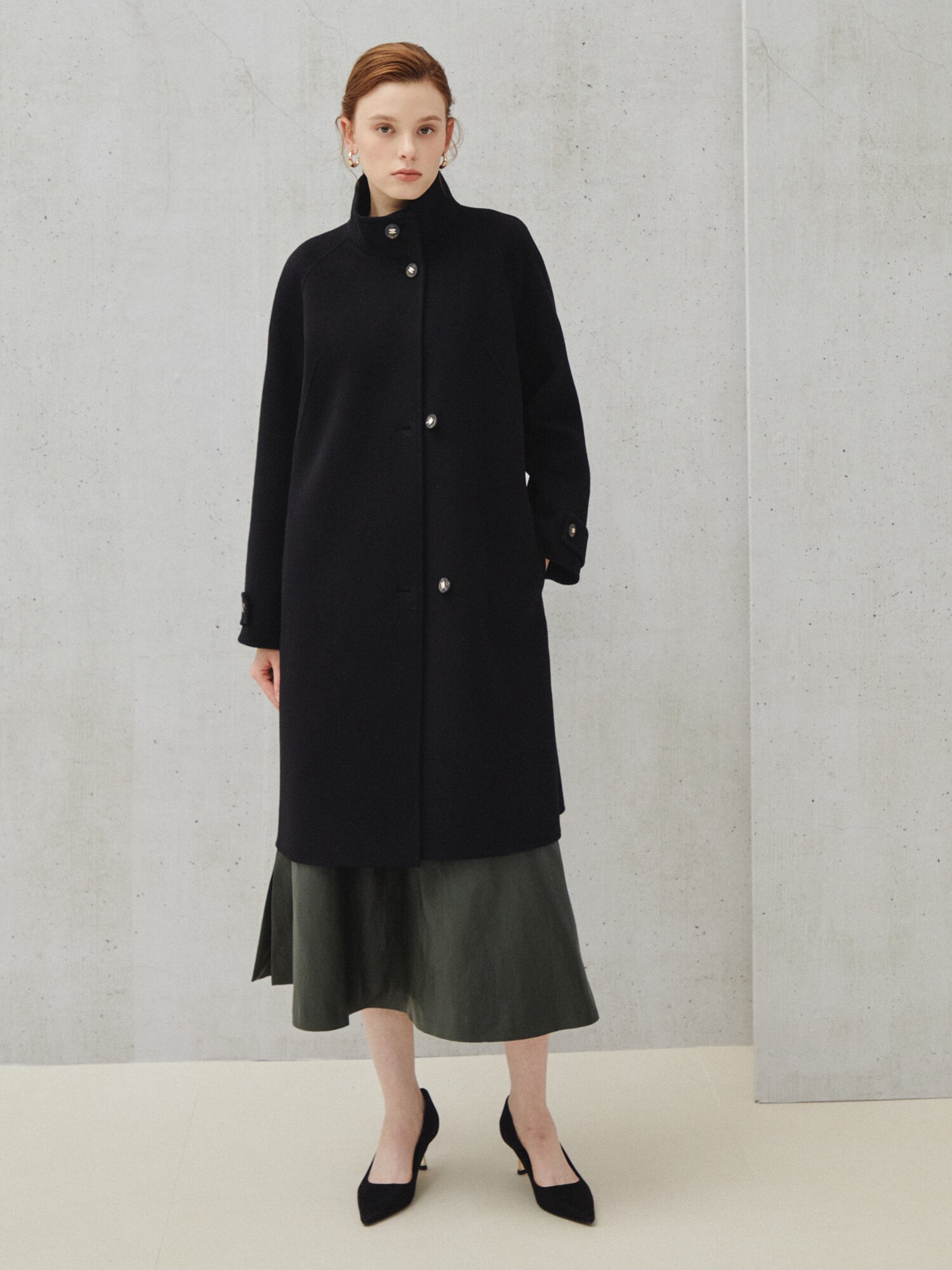 소프트 레더 플레어 스커트 (DARK GREEN)