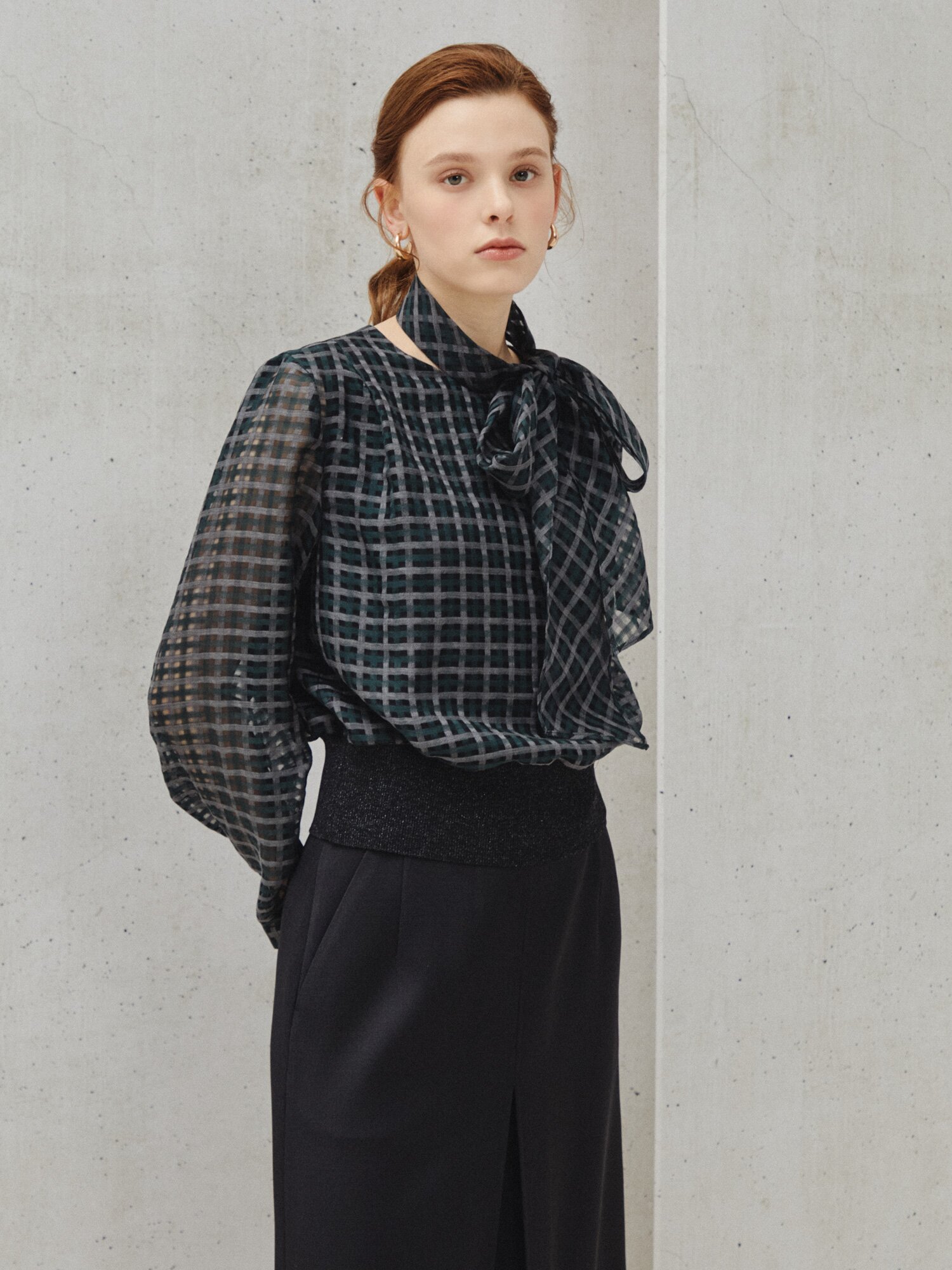 체크 머플러 세트 쉬어 블라우스 (CHECK GREEN)