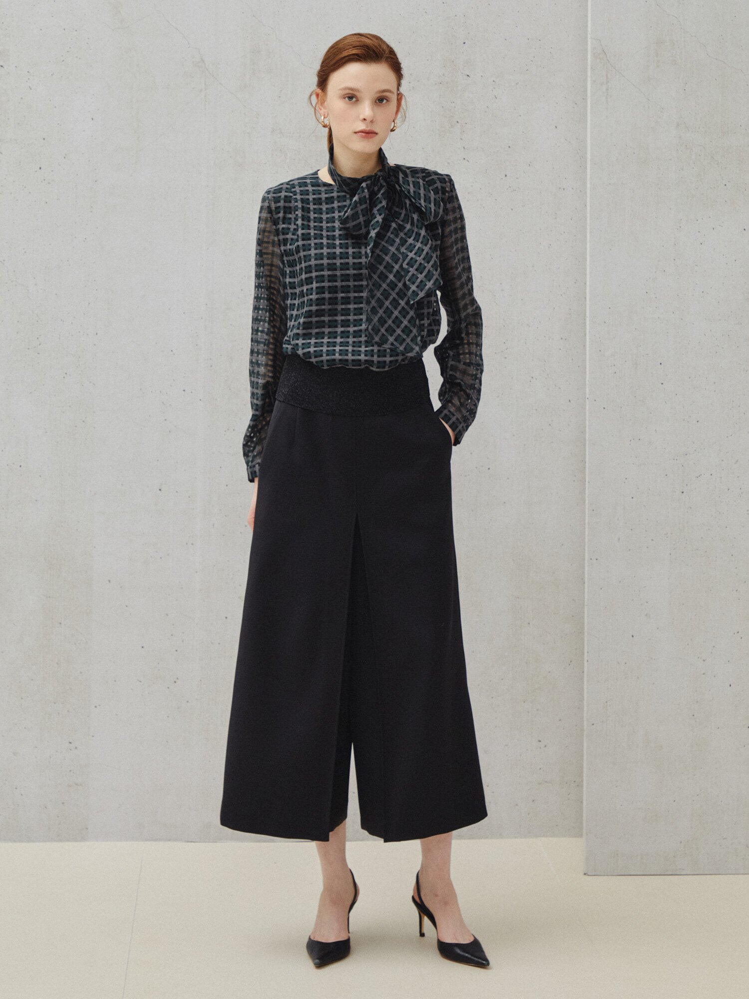 체크 머플러 세트 쉬어 블라우스 (CHECK GREEN)