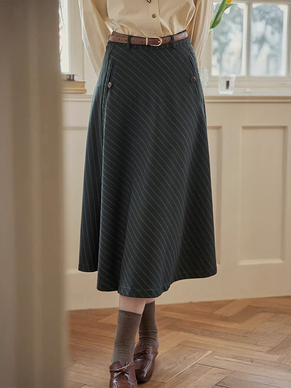 5/11 예약배송_PM_Pinstripe a-line skirt