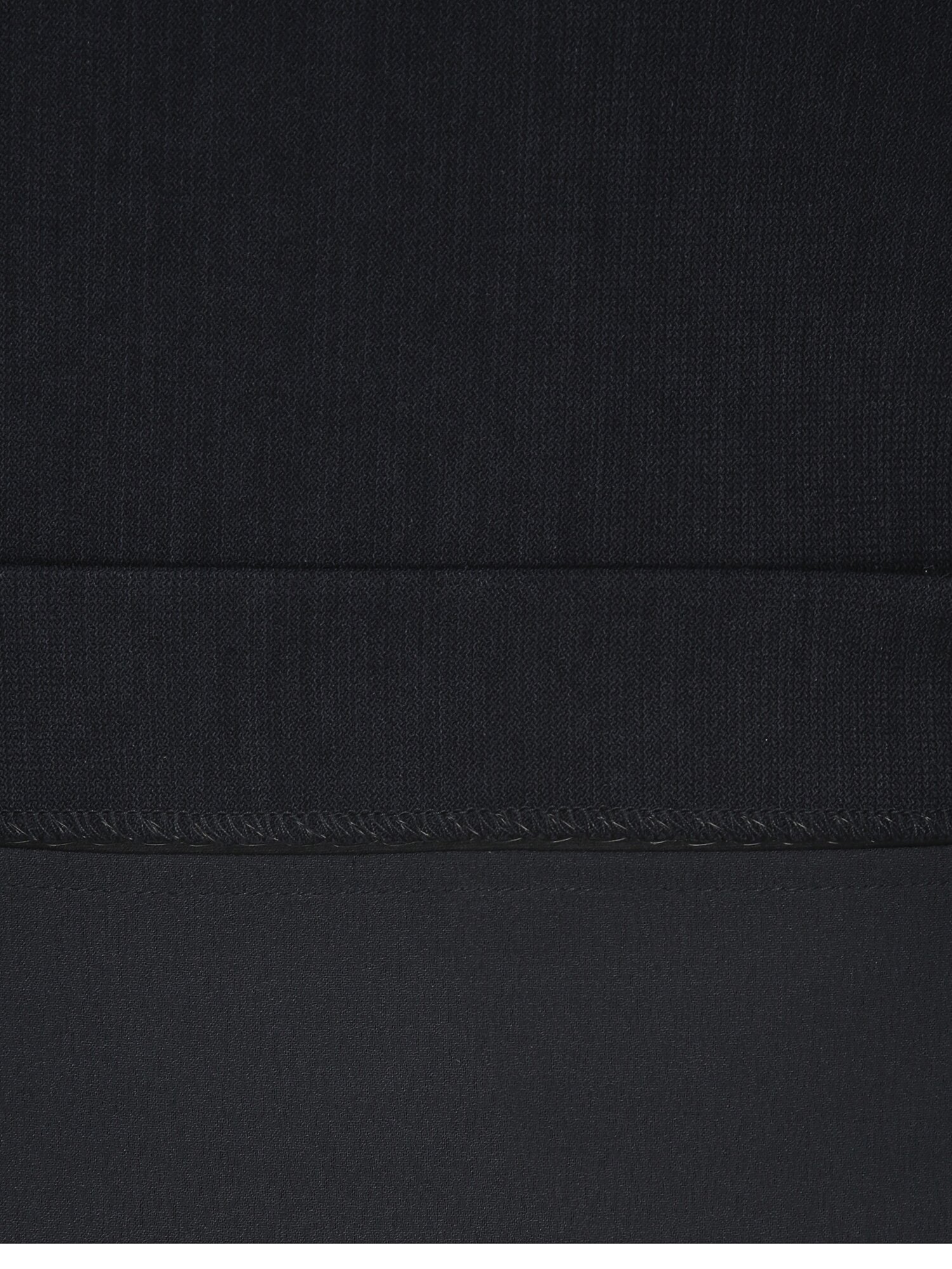 로고 장식 백 밴딩 A라인 스커트 (NAVY)