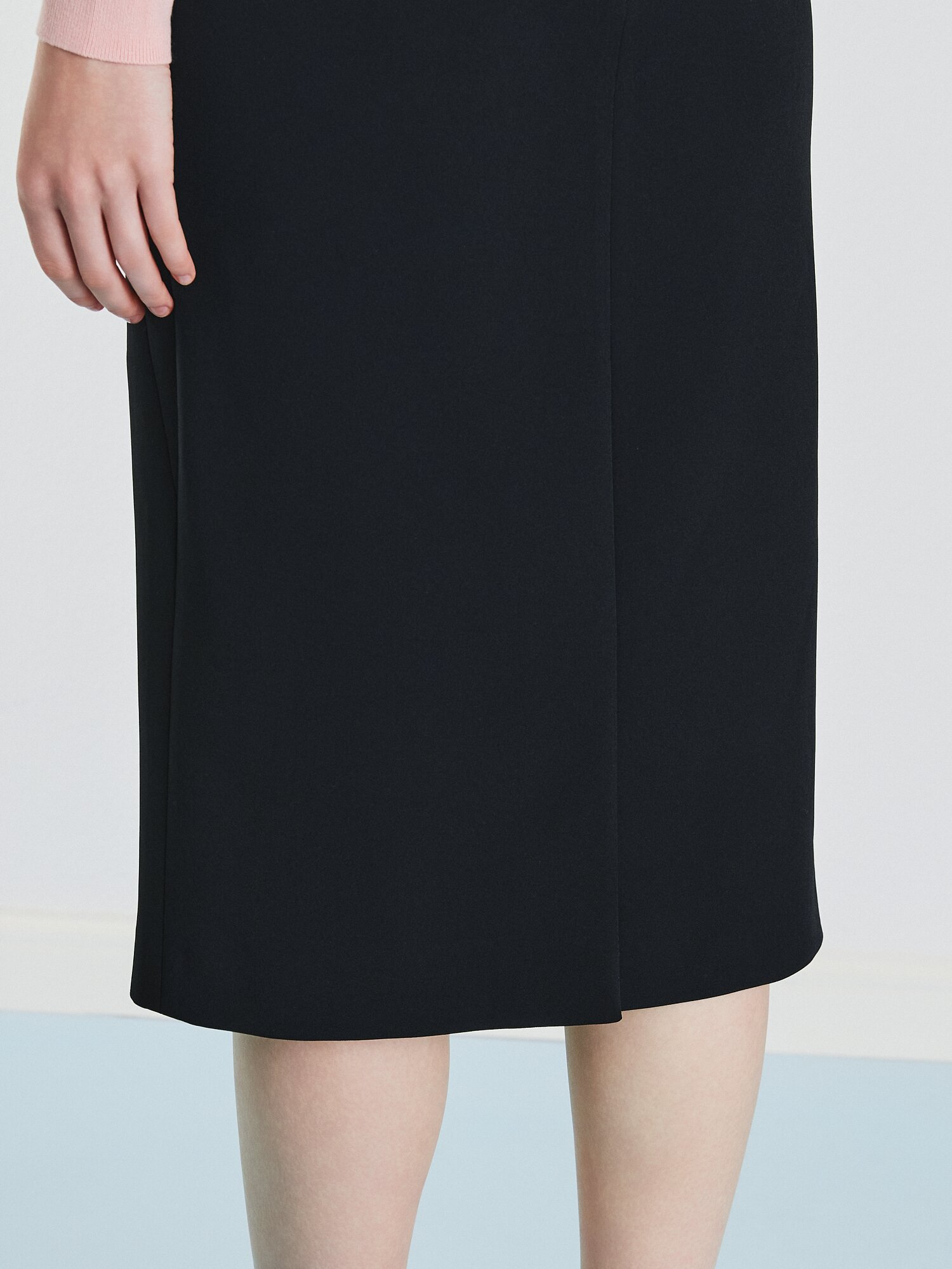 벨트 장식 펜슬 스커트 (BLACK)