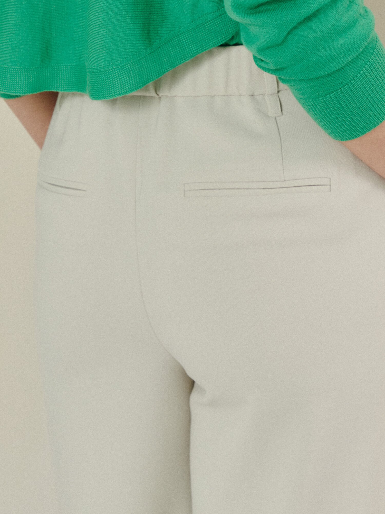 소프트 스트레이트 슬랙스 팬츠 (LIGHT BEIGE)