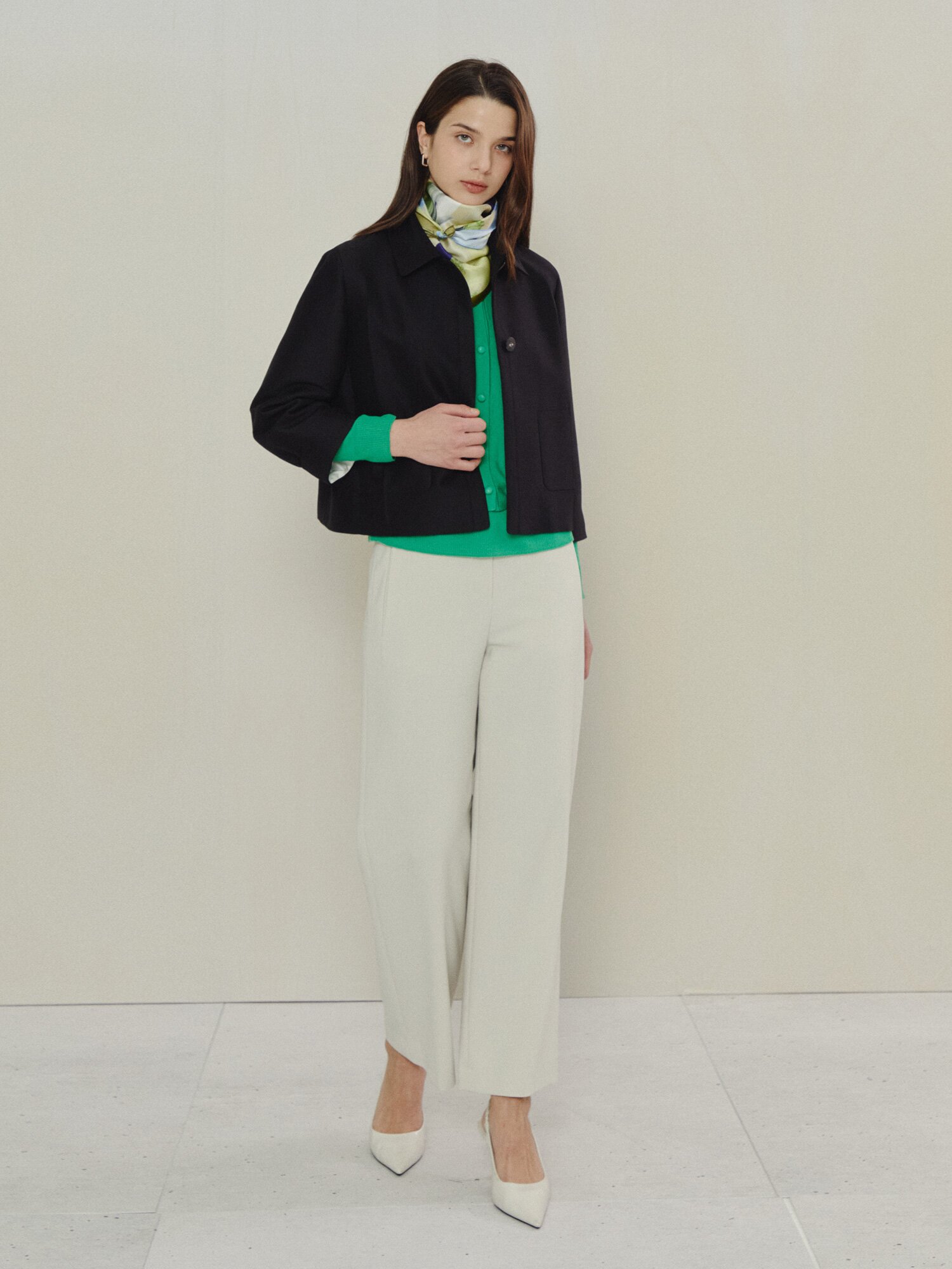 소프트 스트레이트 슬랙스 팬츠 (LIGHT BEIGE)