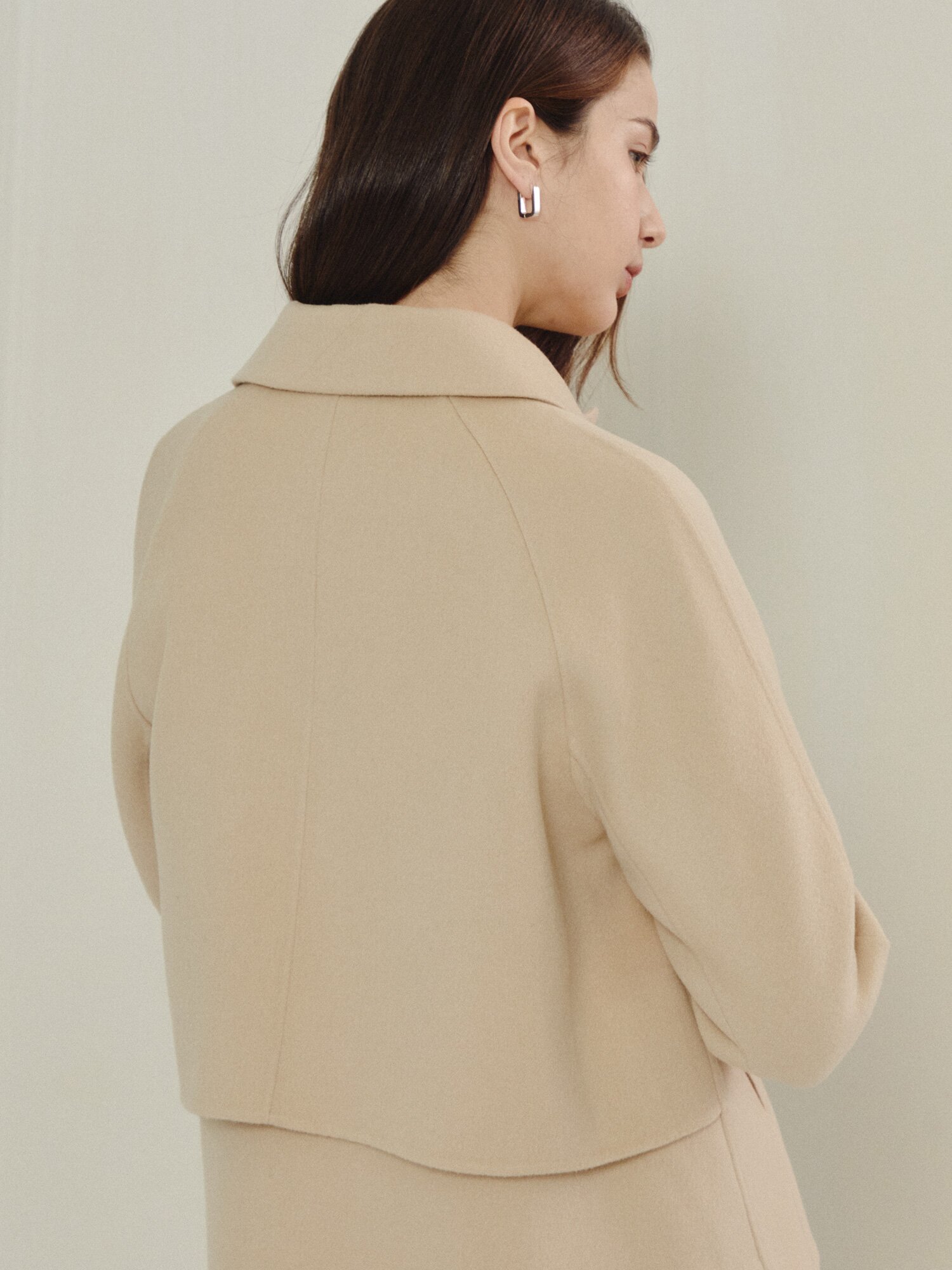 캐시미어 블렌드 클래식 숏 재킷 (BEIGE)