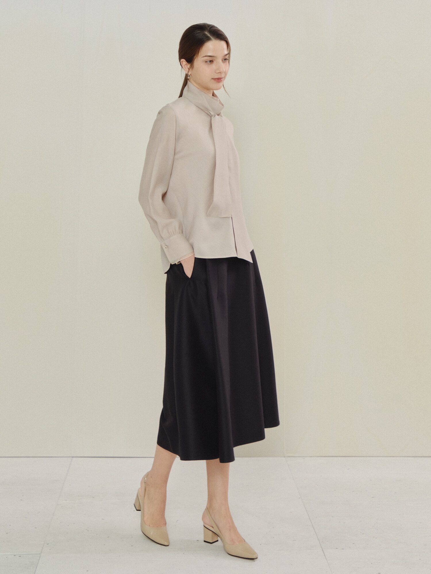 소프트 레오파드 타이 블라우스 세트 (DARK PINK)