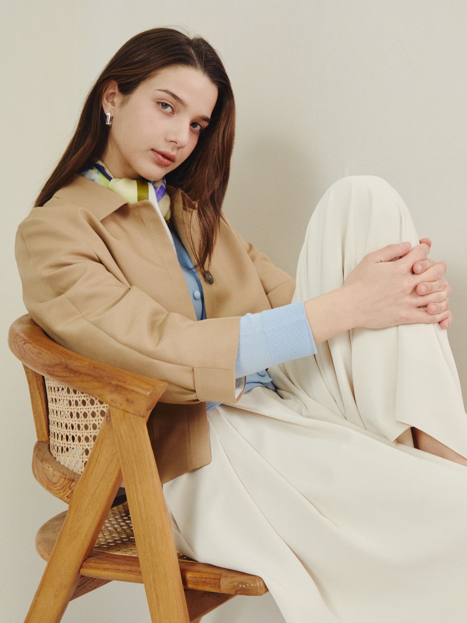 클래식 숏 테일러드 미니멀 싱글 재킷 (BEIGE)