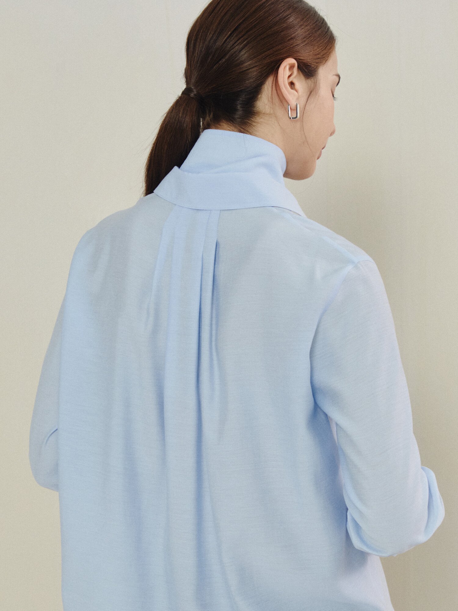 에어리 시어 셔츠 블라우스 (SKY BLUE)