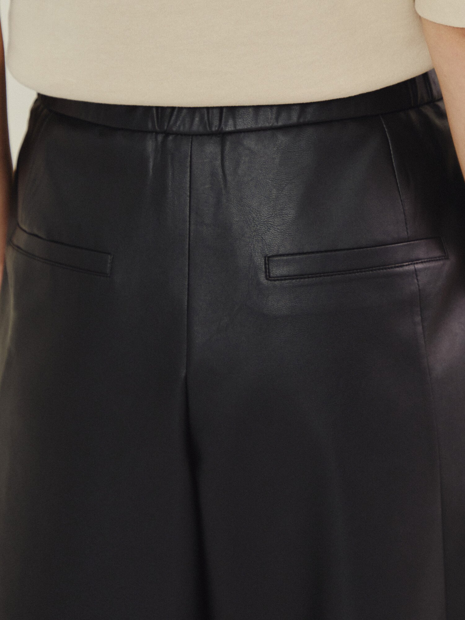클린 레더 하프 팬츠 (BLACK)