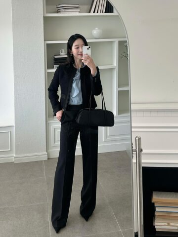 백 절개 라인 일자핏 팬츠 