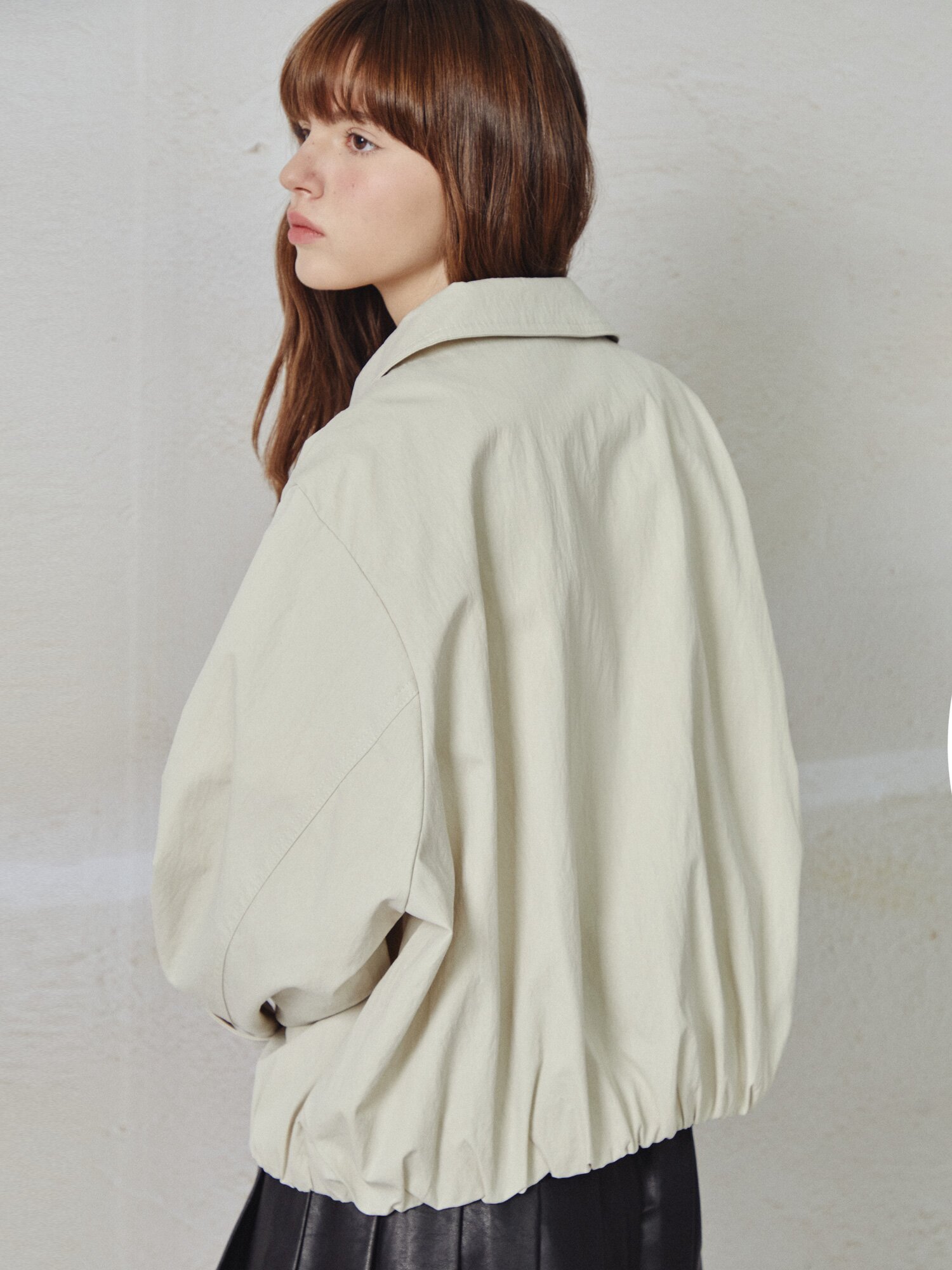 더블 스트링 크롭 트렌치 코트 (IVORY)