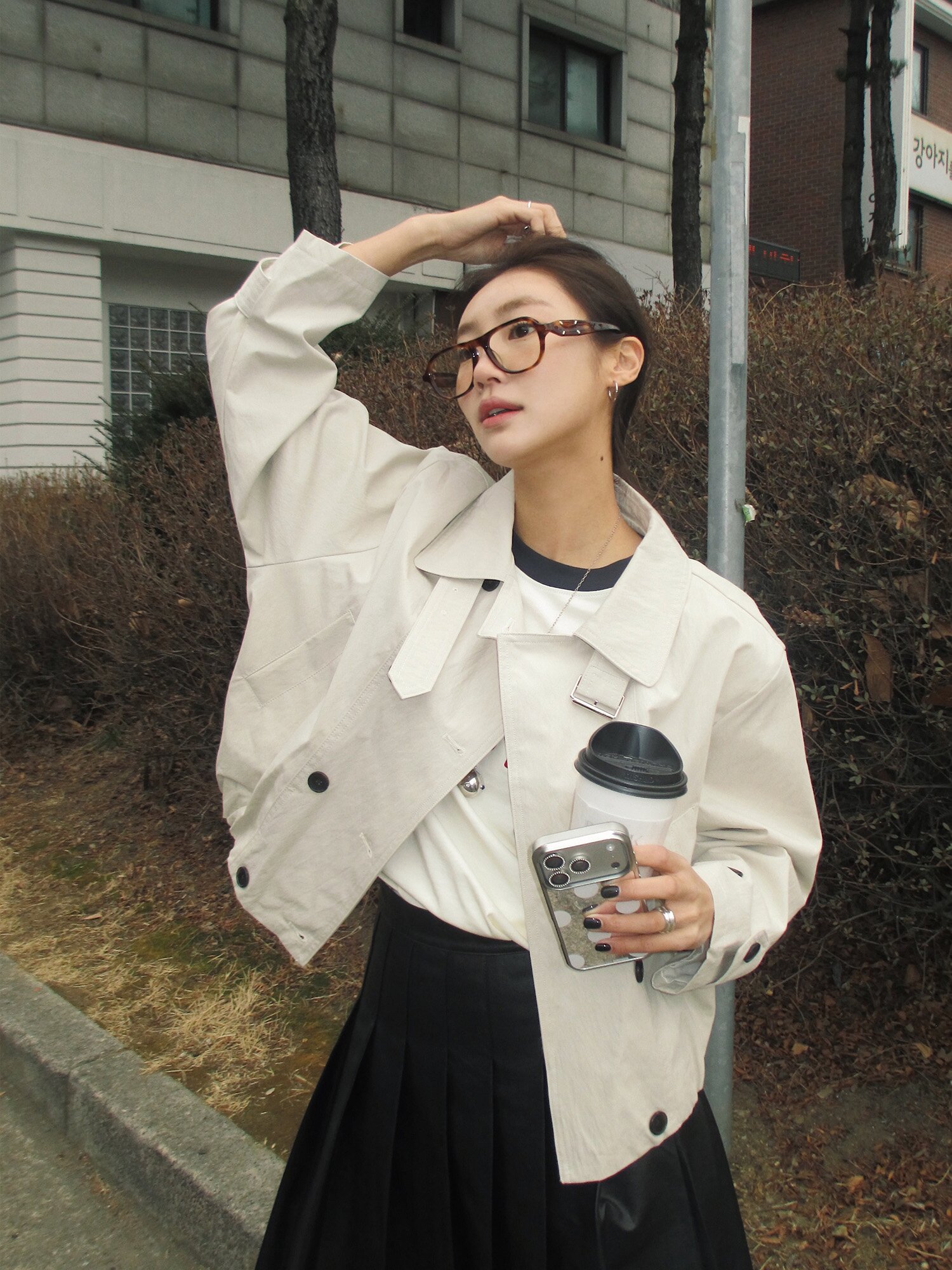 더블 스트링 크롭 트렌치 코트 (IVORY)