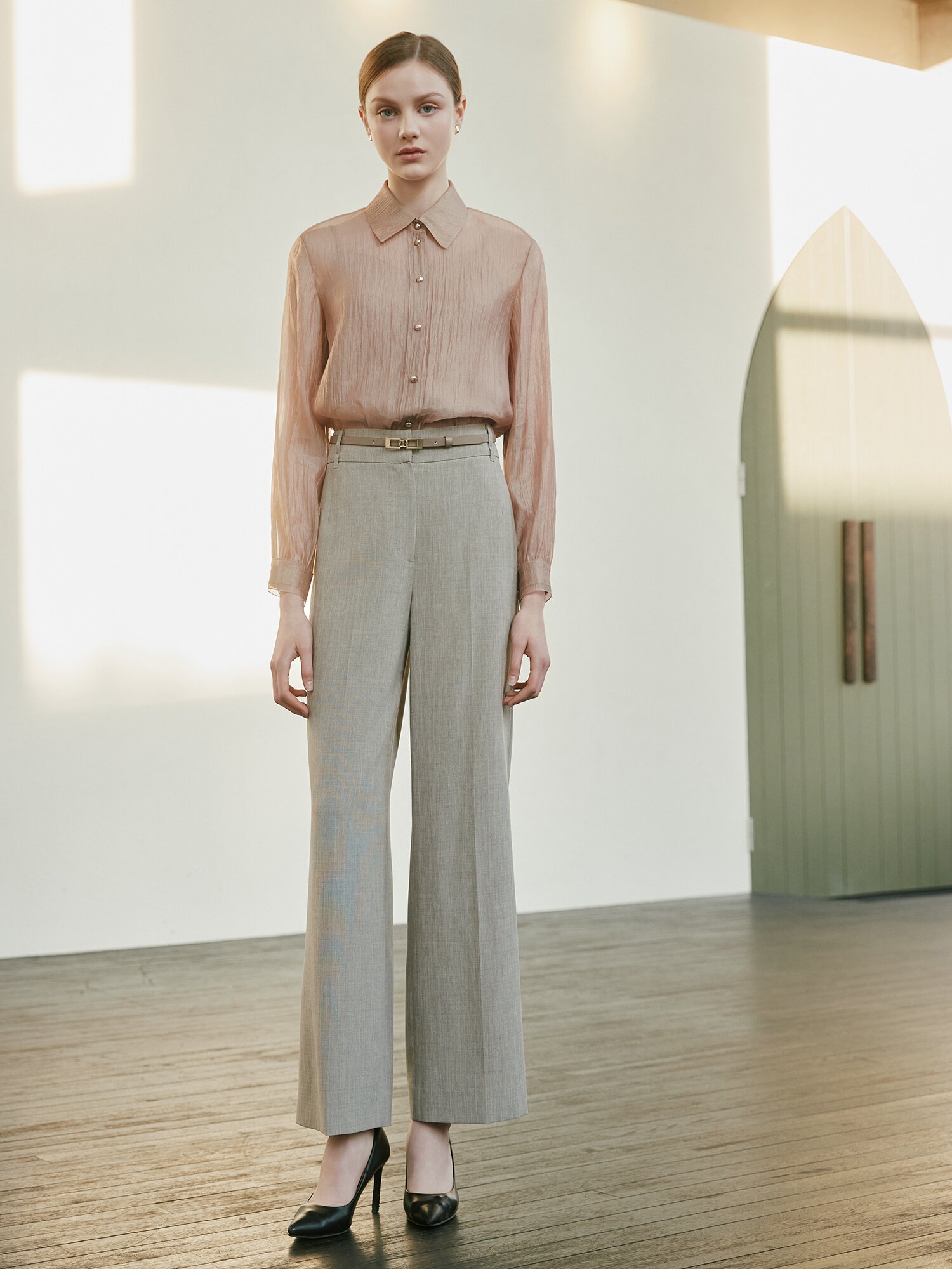 시스루 링클 블라우스 +이너 세트 (LIGHT BROWN)