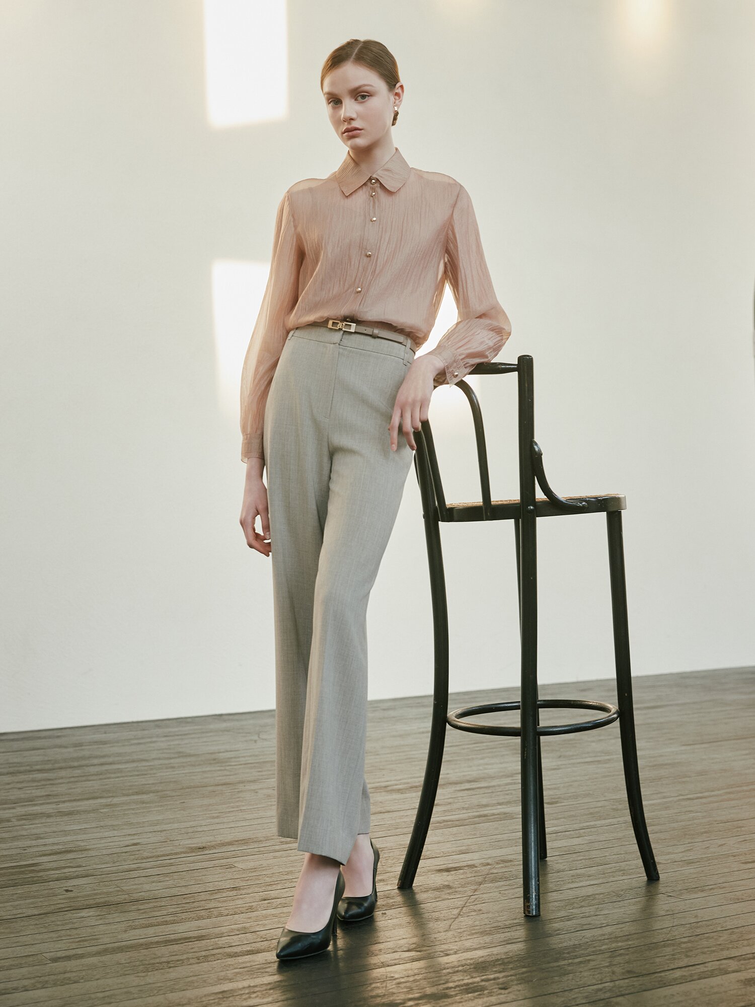 시스루 링클 블라우스 +이너 세트 (LIGHT BROWN)