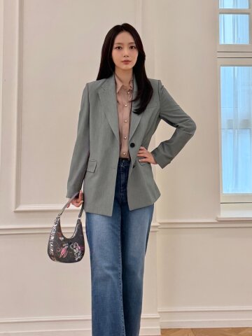 테일러드 싱글 투버튼 재킷 