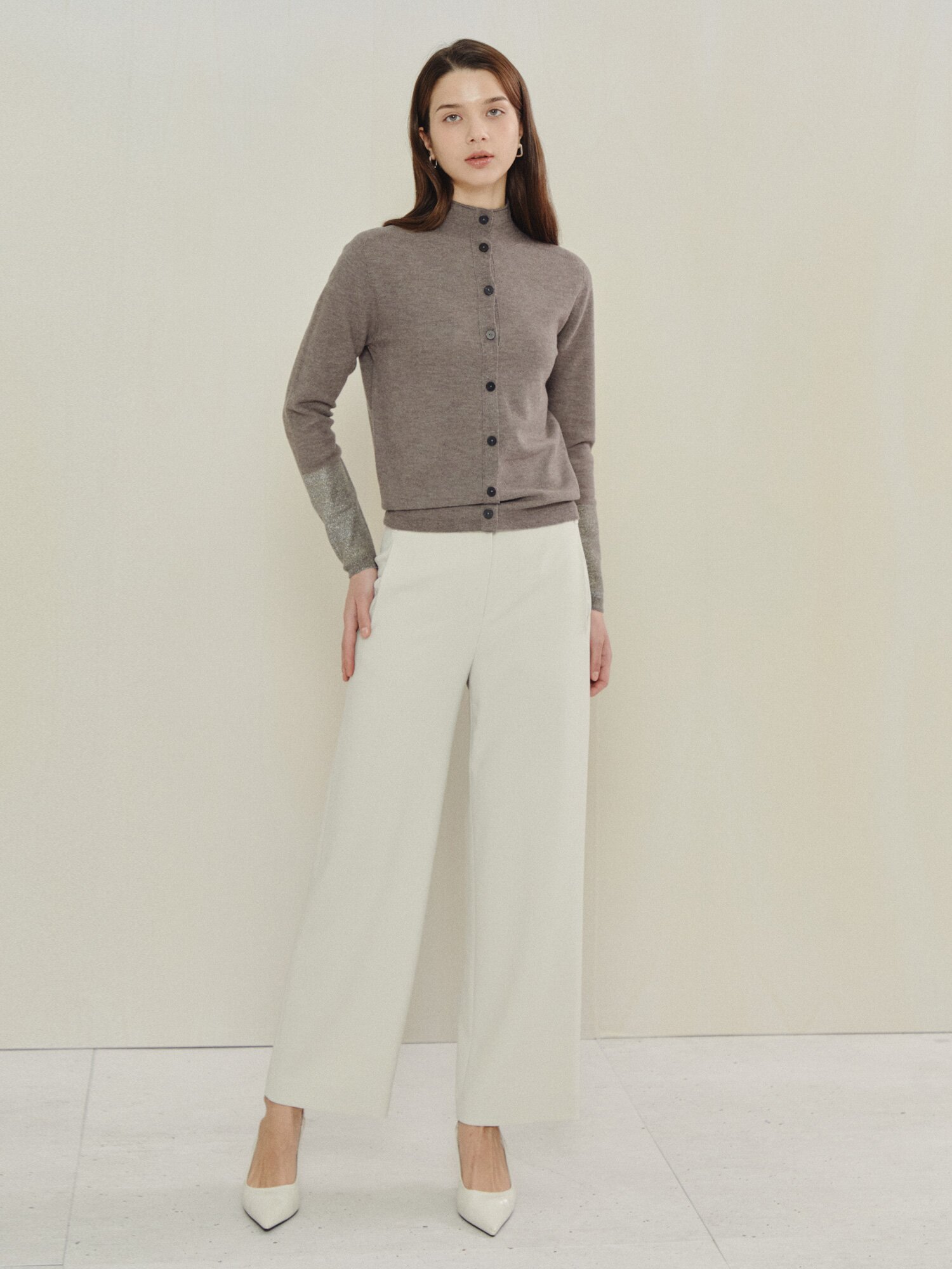 에센셜 하프넥 울 니트 탑 (BROWN)