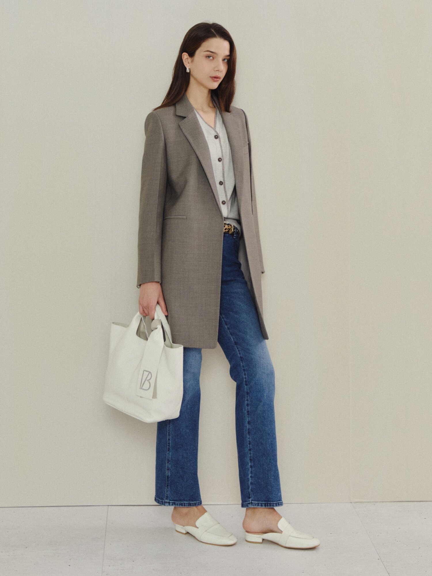 에센셜 테일러드 싱글 재킷 (TAUPE GREY)