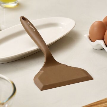 바겐슈타이거 플래티넘 실리콘 멜로우 와이드 뒤집개 코코아