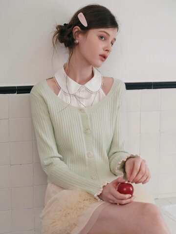 4/16일 예약배송_Cest_Flower button bell sleeve cardigan