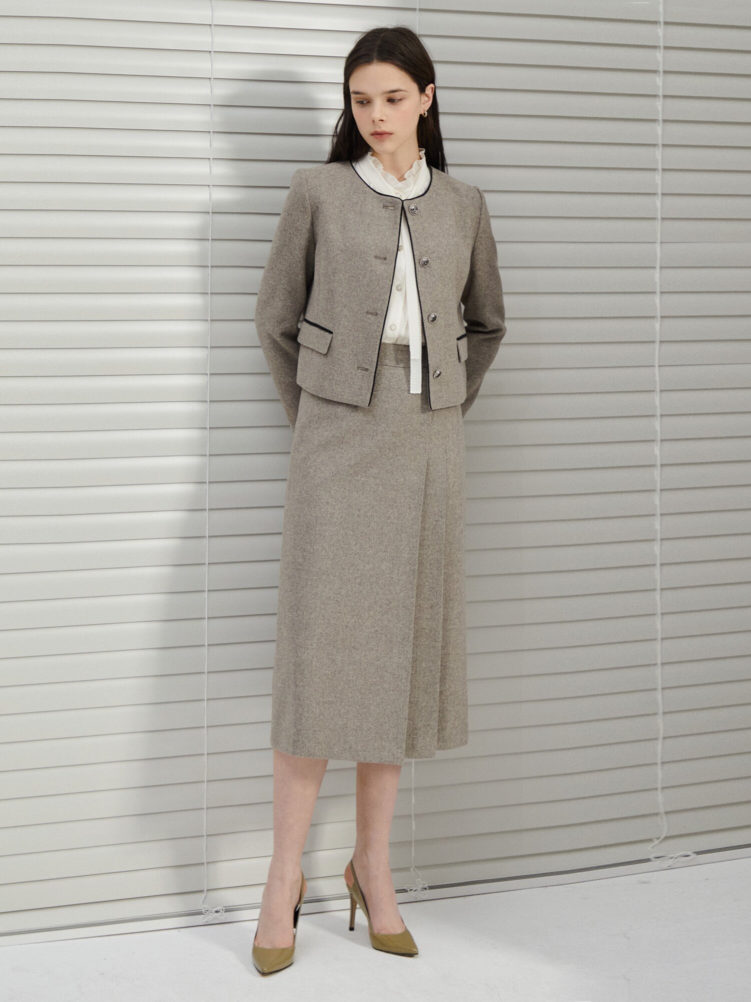 울 투턱 세미 A라인 스커트 (MELANGE BEIGE)