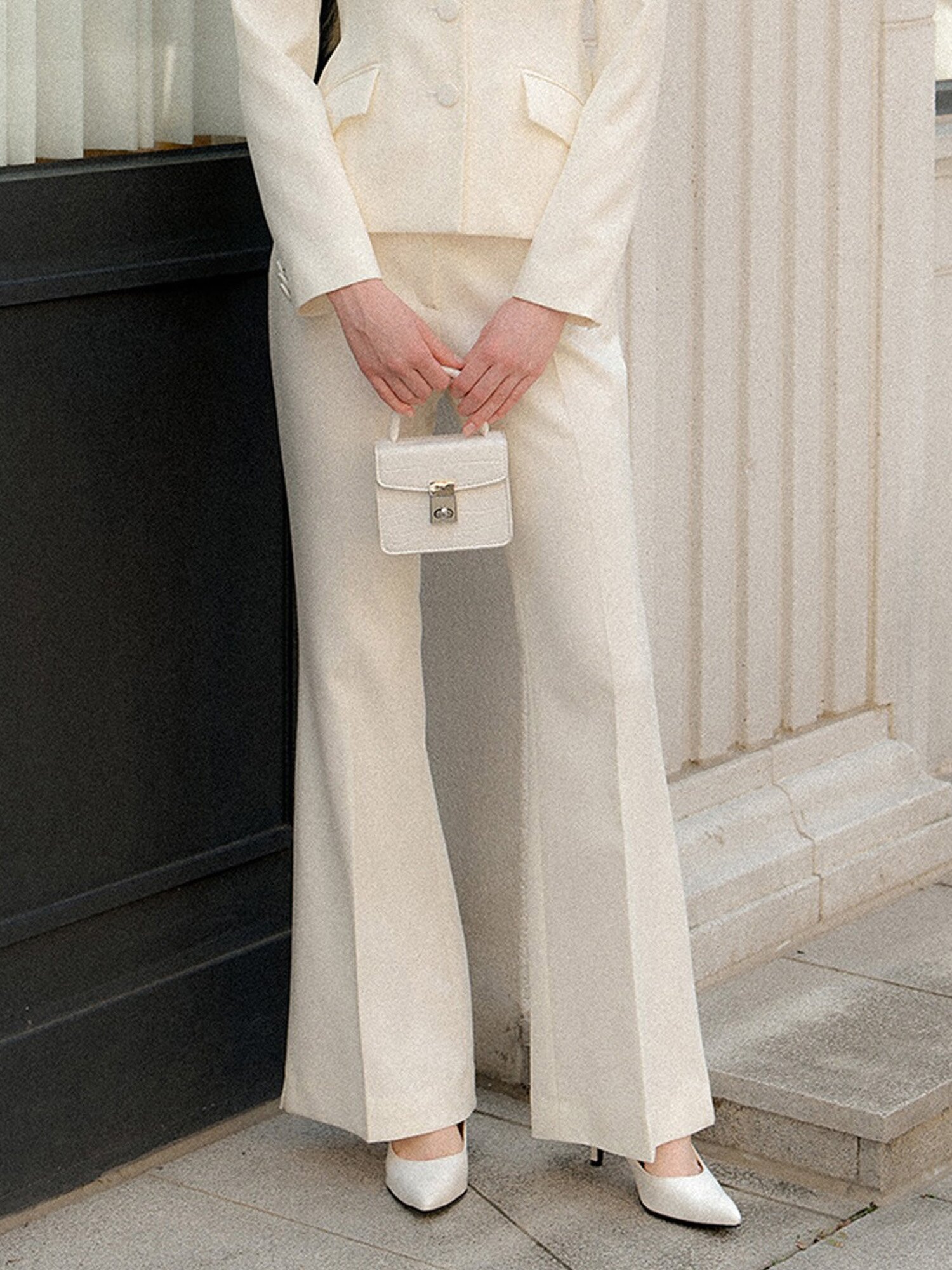 Signature Boots-cut Slacks / Ivory(3color)