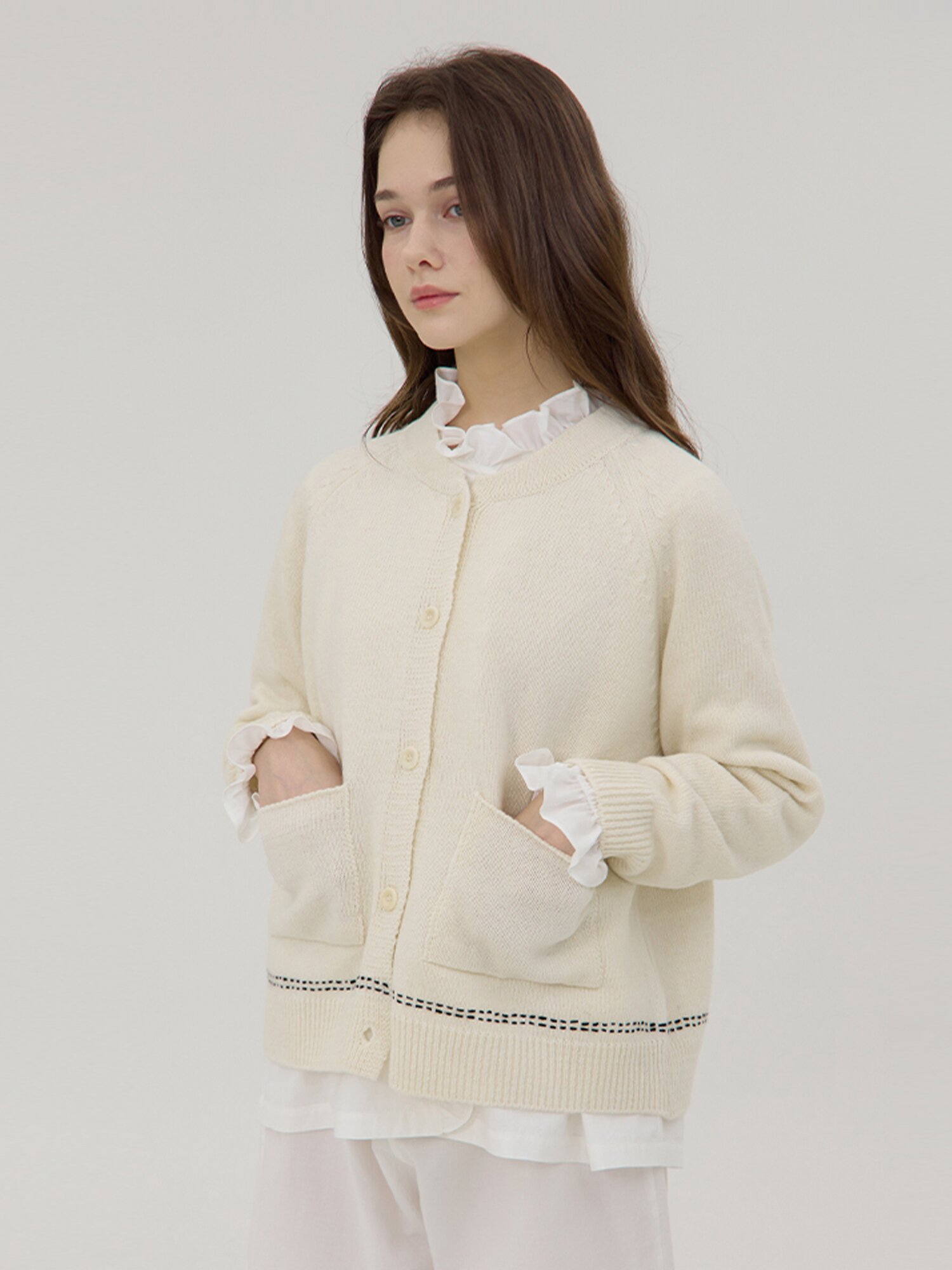 Sosenuto Hand Stitch Cardigan - Ivory
