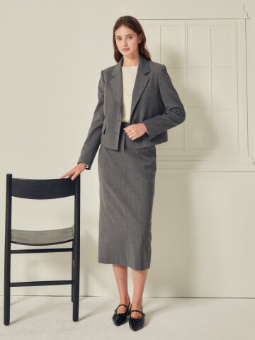 메탈 장식 슬릿 H라인 스커트 