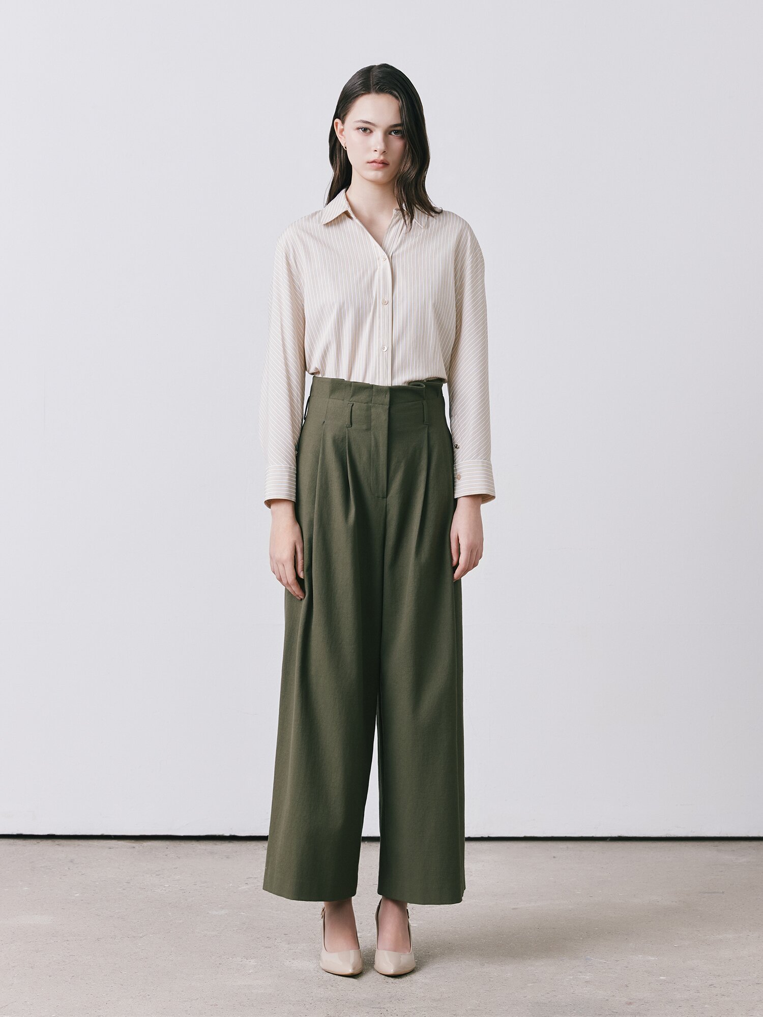 린넨 투턱 퀼로트 팬츠 (KHAKI)