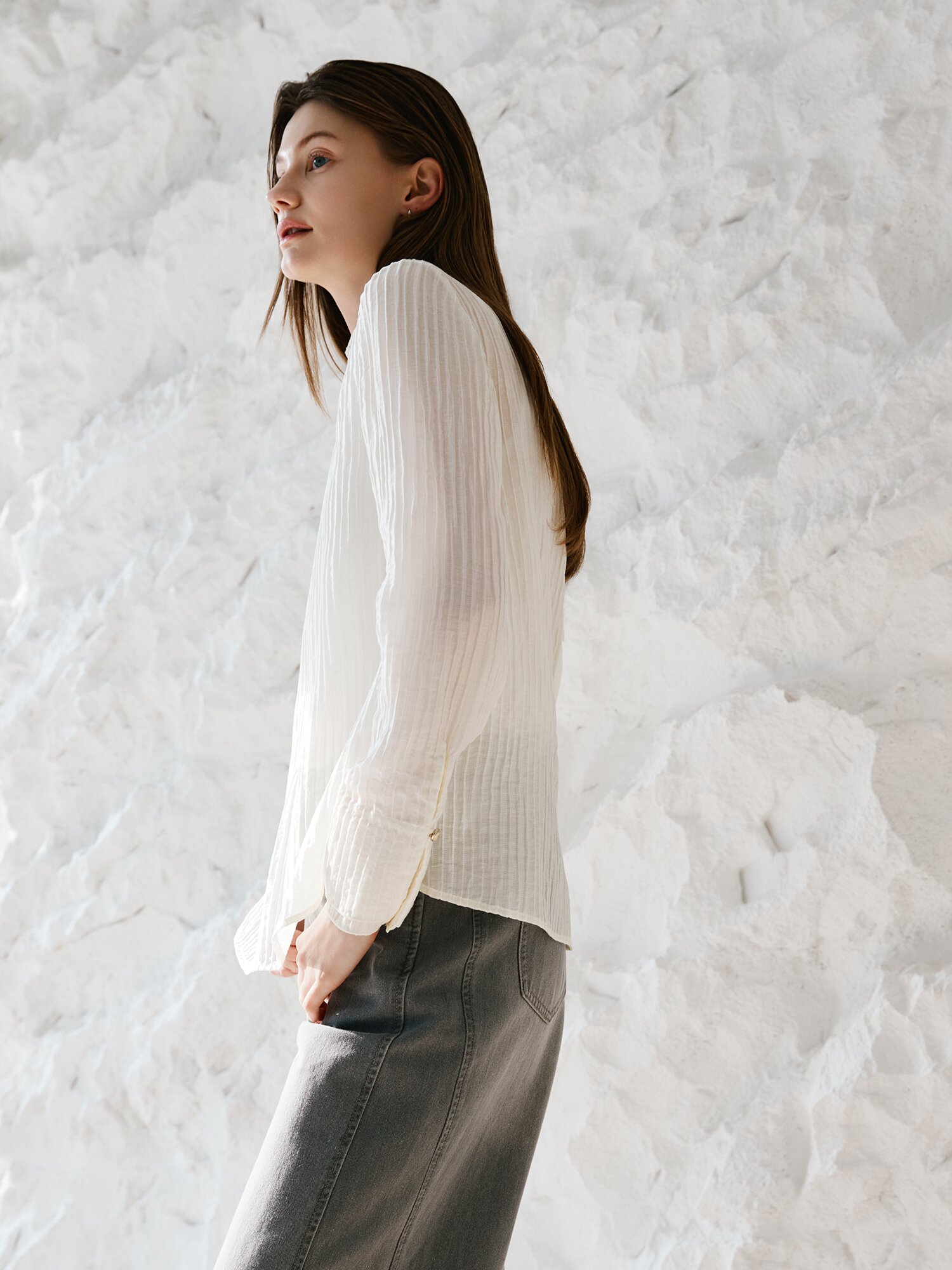 링클 백 버튼 블라우스 +이너 세트 (IVORY)