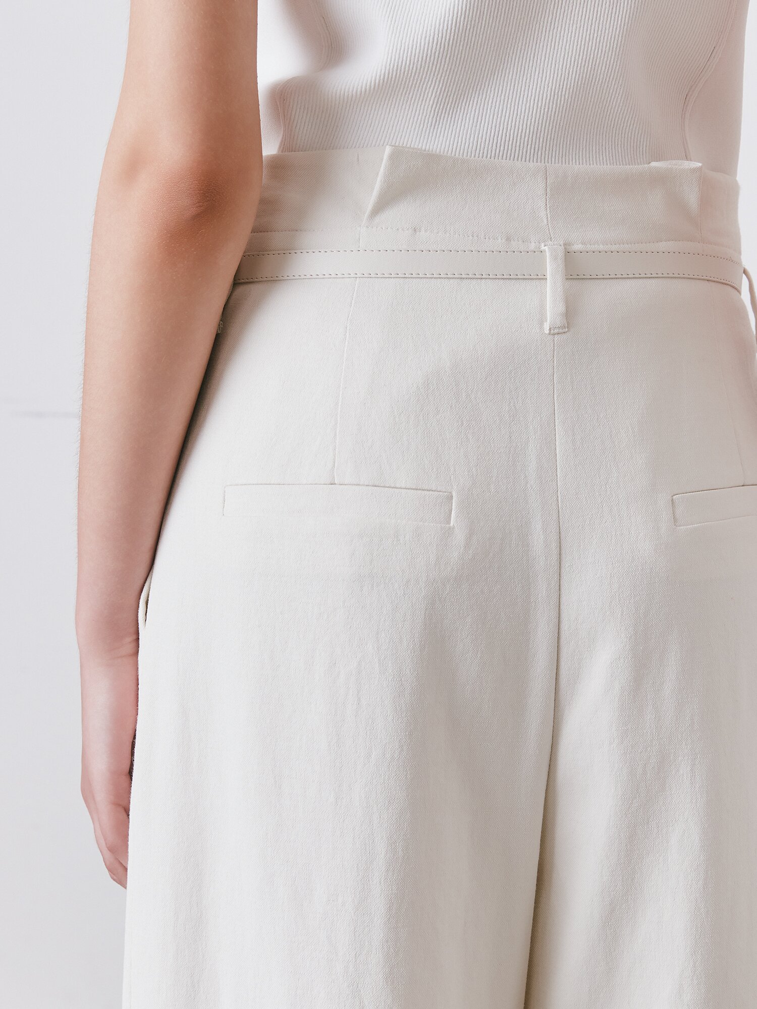 린넨 투턱 퀼로트 팬츠 (IVORY)