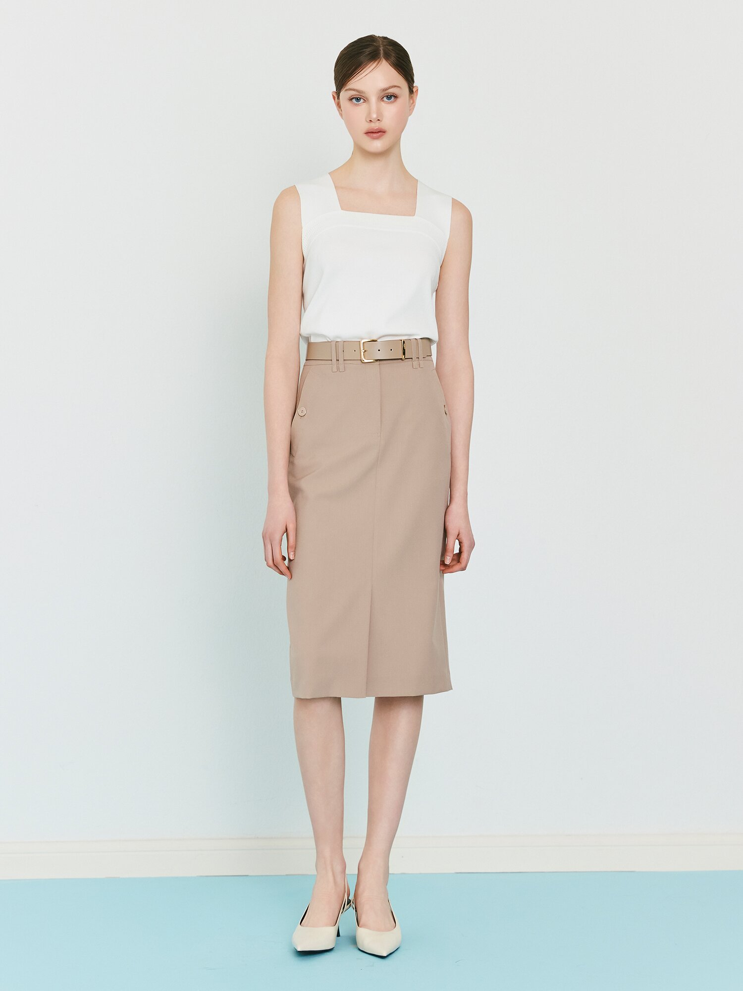 사이드 버튼 슬릿 펜슬 스커트 (BEIGE)