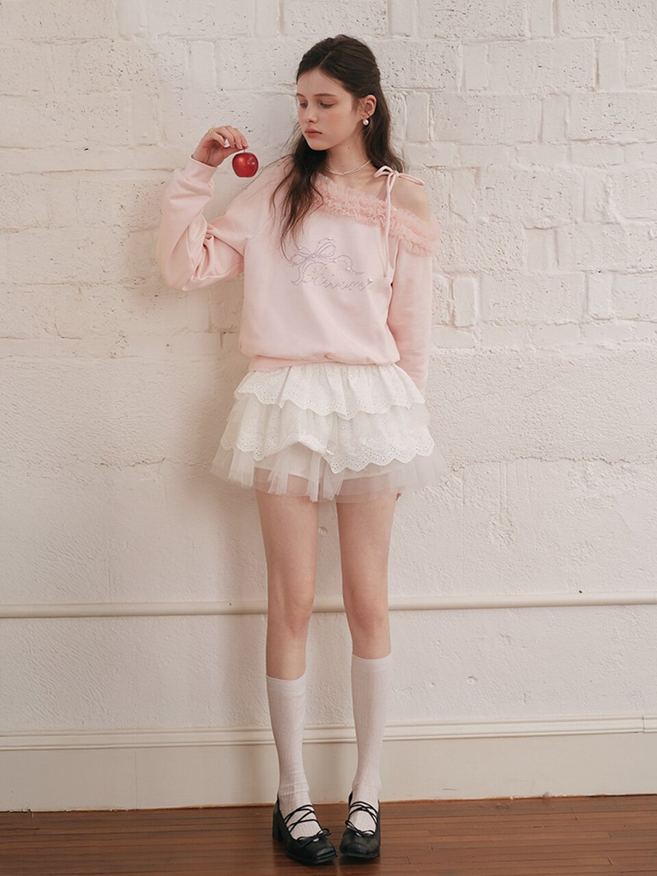 5/11 예약배송_Cest_Mesh off-shoulder sweatshirt