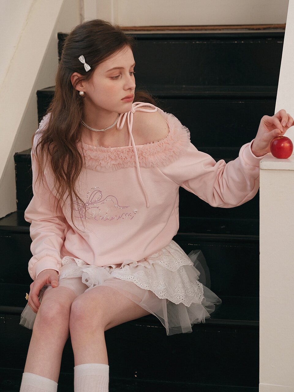 5/11 예약배송_Cest_Mesh off-shoulder sweatshirt