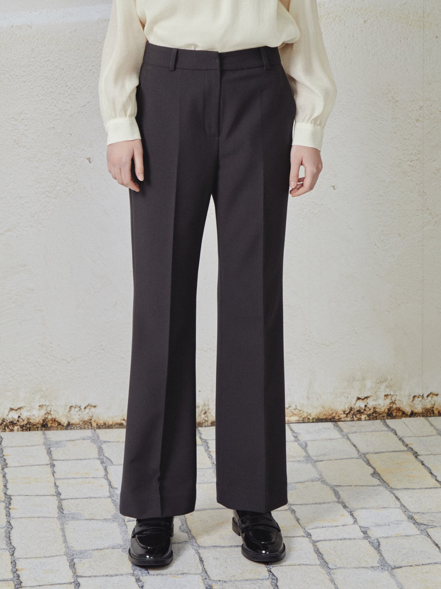 슬림 부츠컷 슬랙스 팬츠 (DARK GREY)