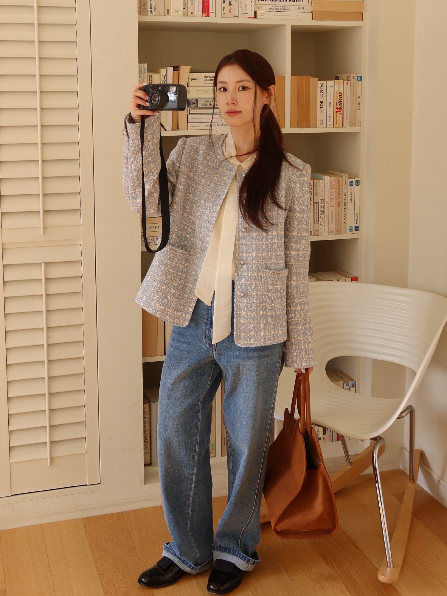 라운드넥 포켓 트위드 재킷 (SKY BLUE)