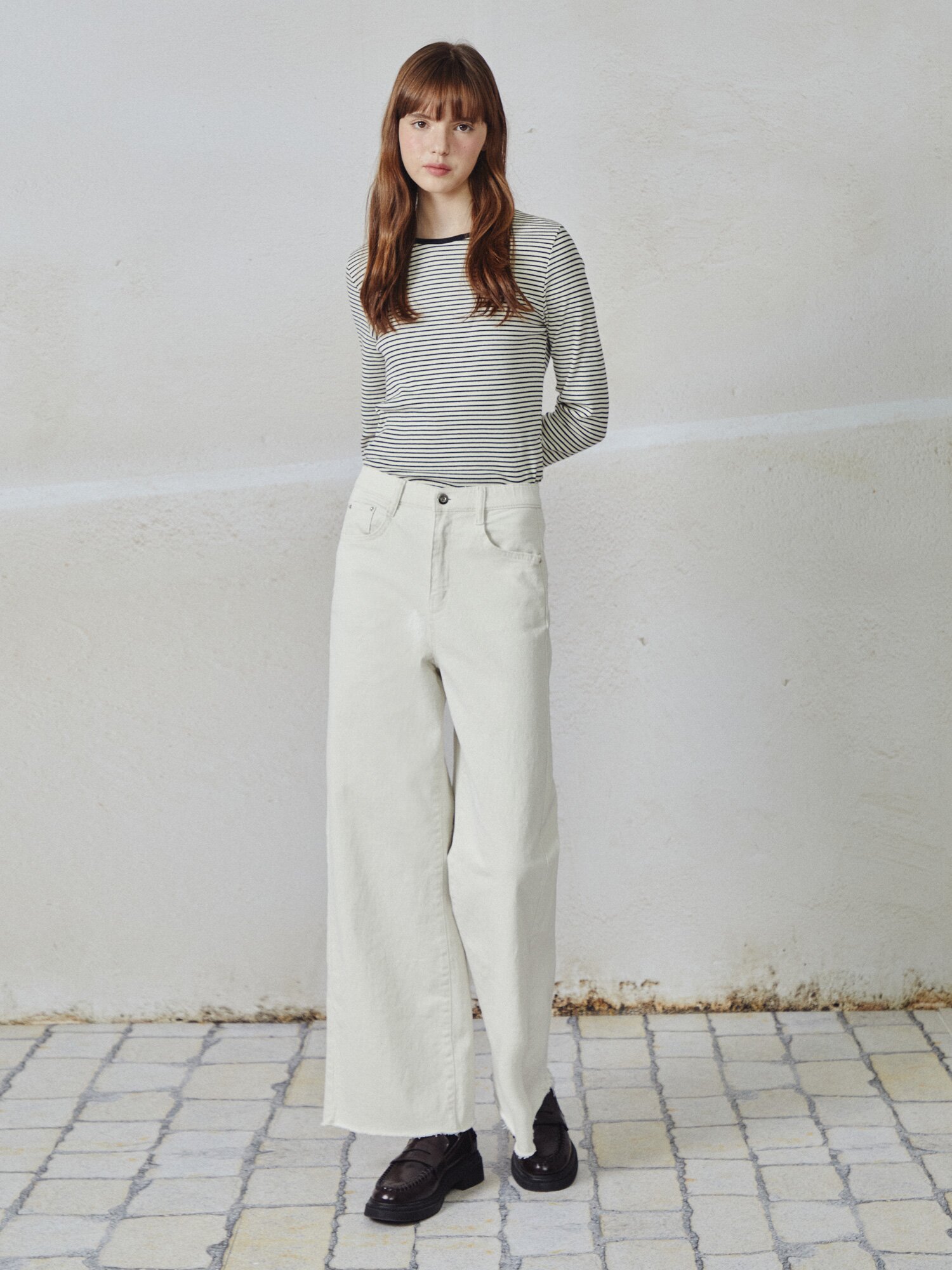 커팅 와이드핏 데님팬츠 (IVORY)