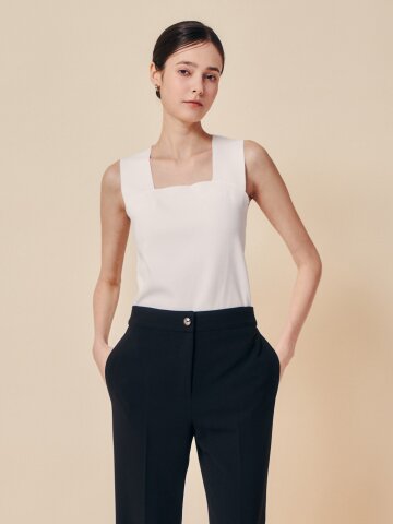 슬리브리스 스퀘어넥 풀오버 니트 