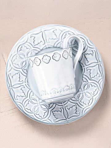 보르달로 핀헤이로 루아노바 커피컵 & 소서