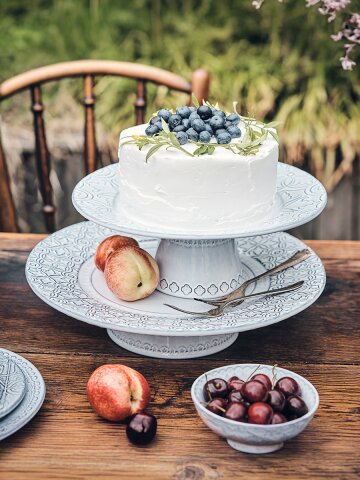 보르달로 핀헤이로 루아노바 케익 스탠드