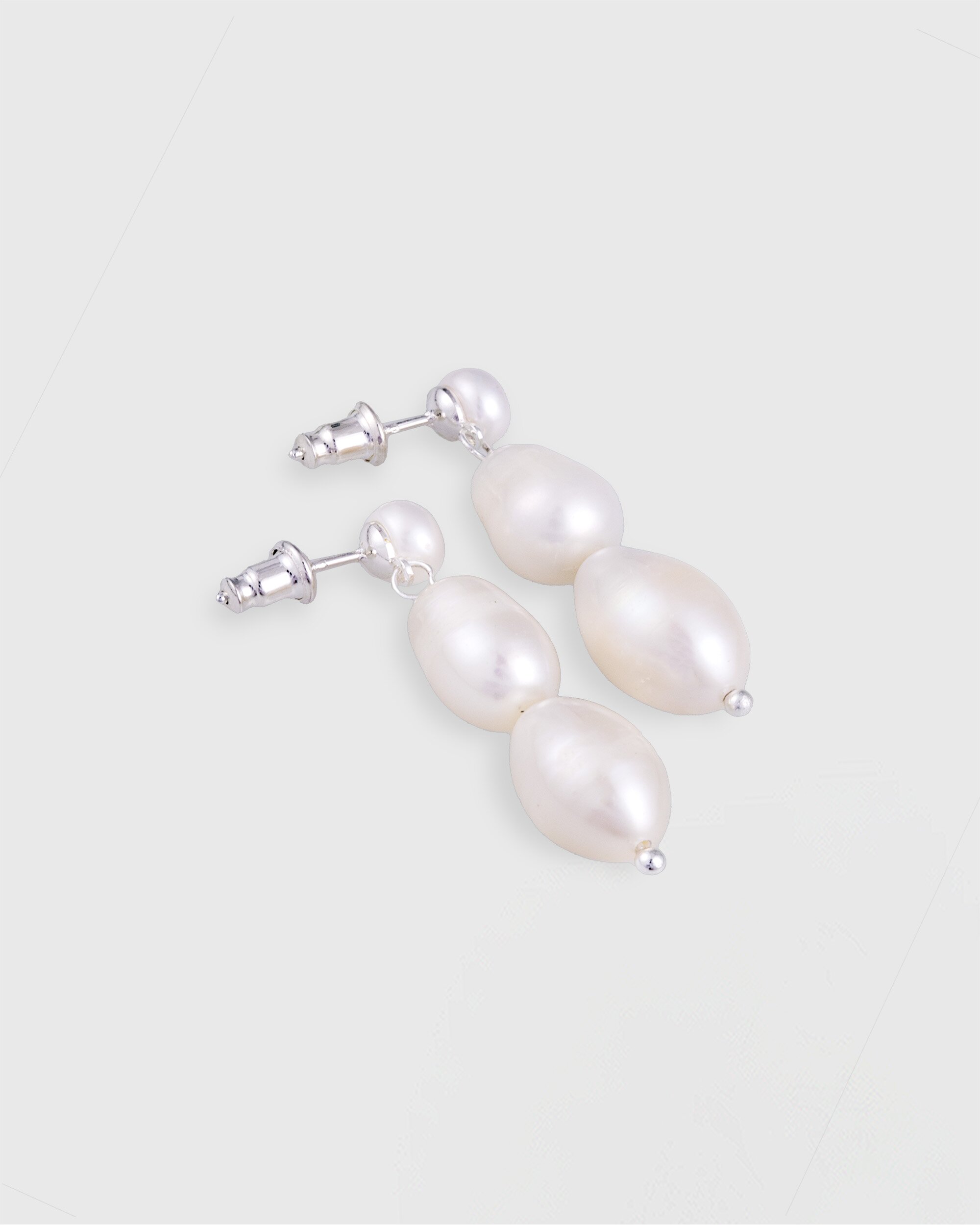 [컨젠] Cascade Pearl Earrings 캐스케이드 펄 이어링