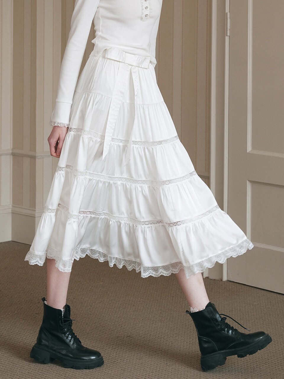 Cest_Ribbon lace tiered skirt