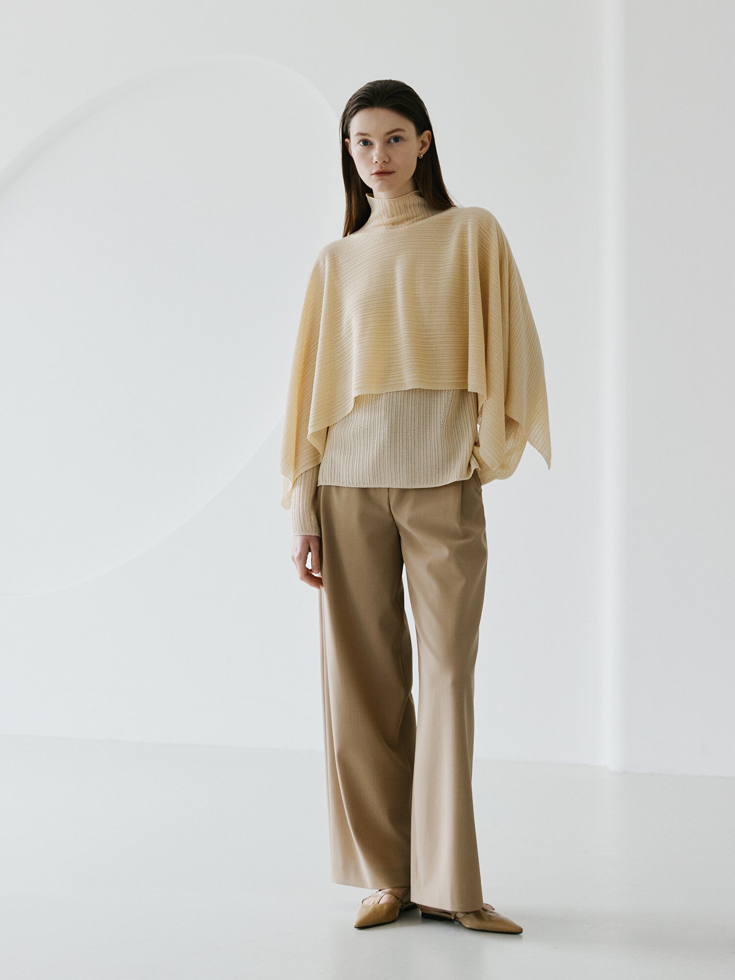 하이넥 풀오버 니트 +케이프 세트 (LIGHT BEIGE)