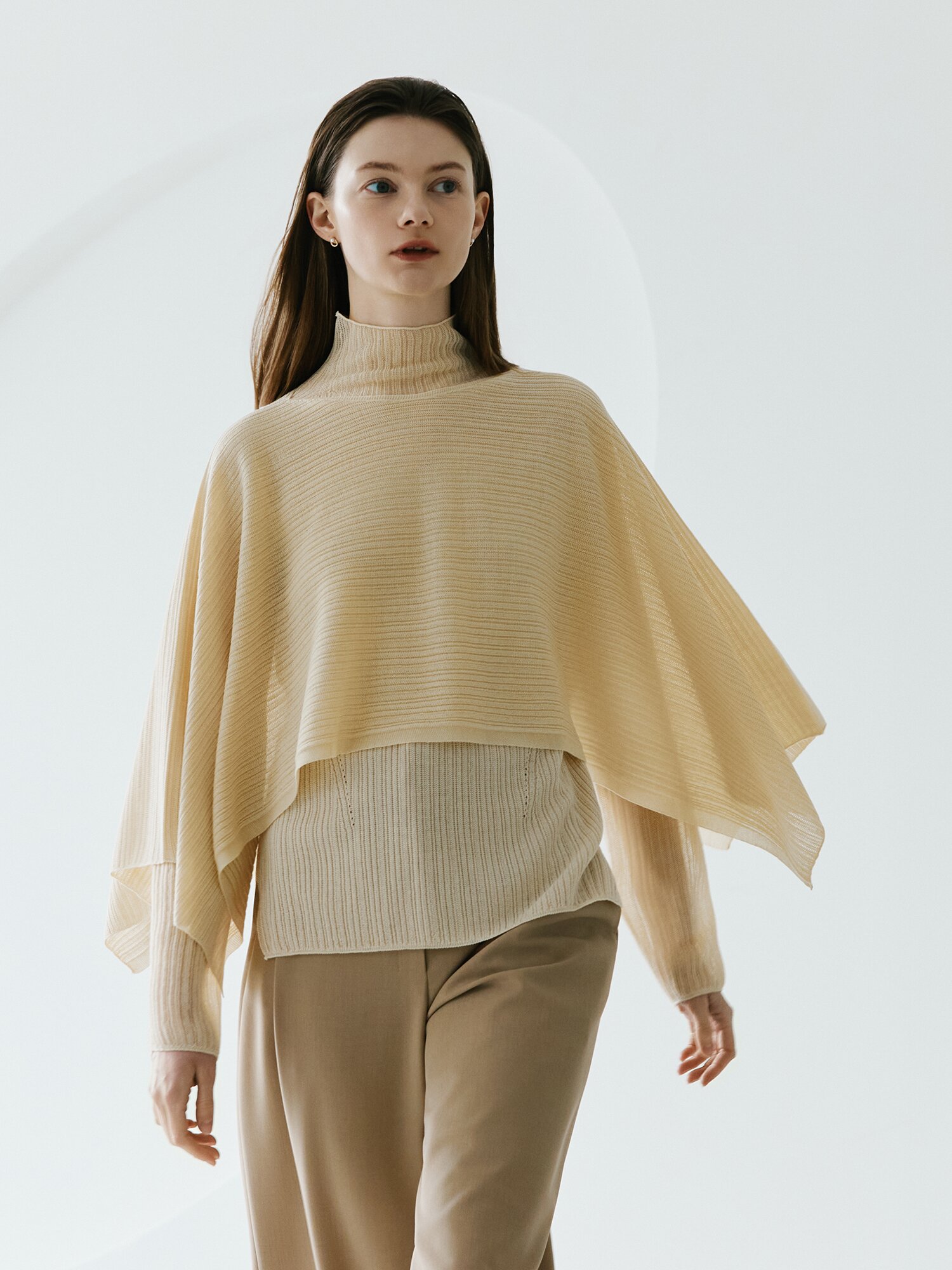 하이넥 풀오버 니트 +케이프 세트 (LIGHT BEIGE)
