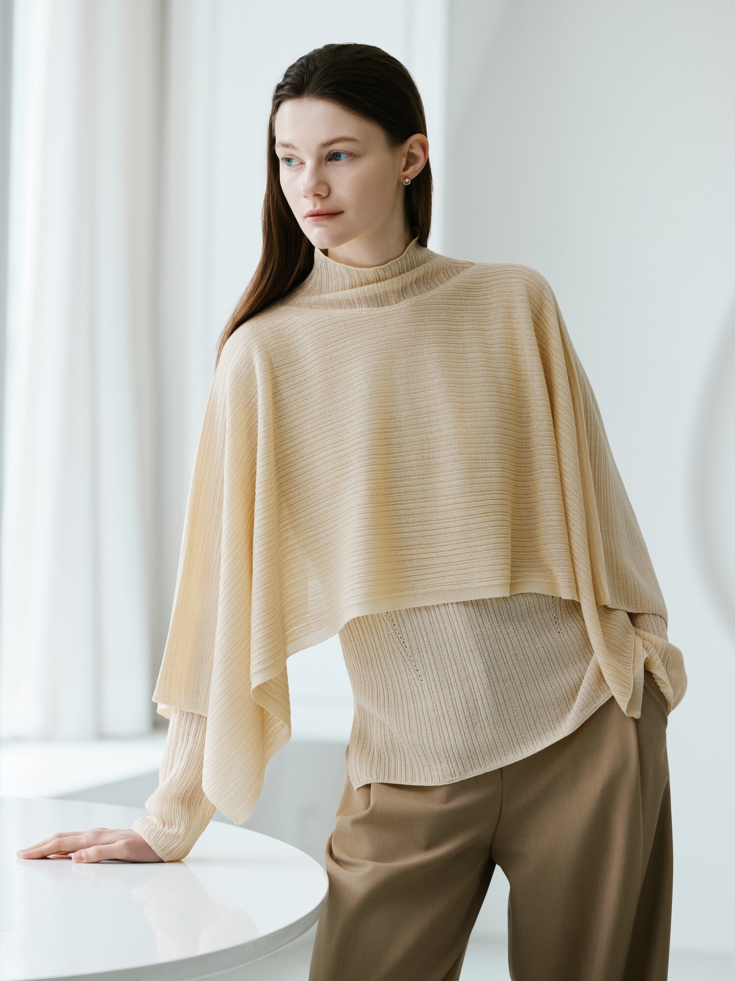 하이넥 풀오버 니트 +케이프 세트 (LIGHT BEIGE)