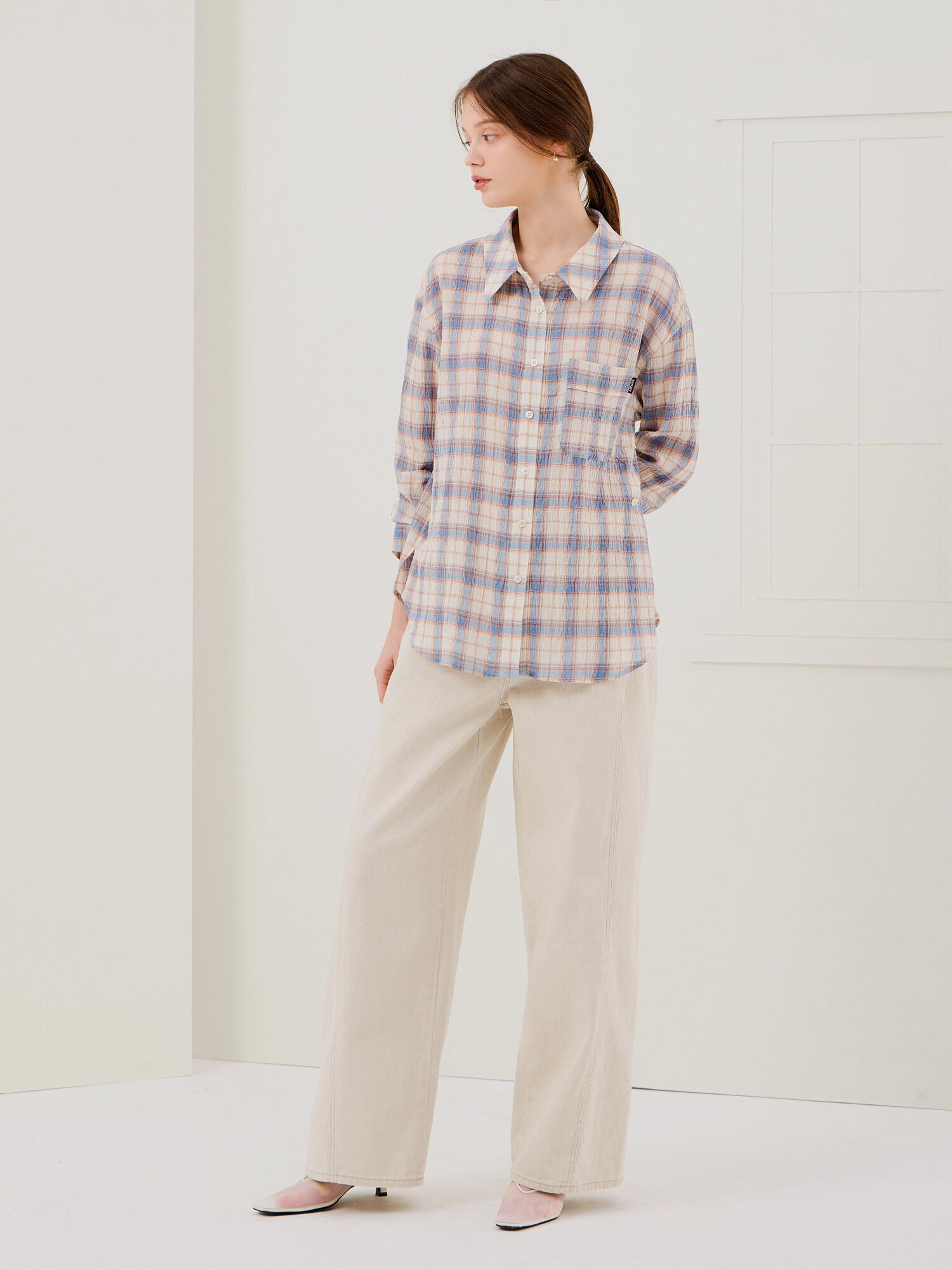 사선 절개 와이드 데님 팬츠 (BEIGE)