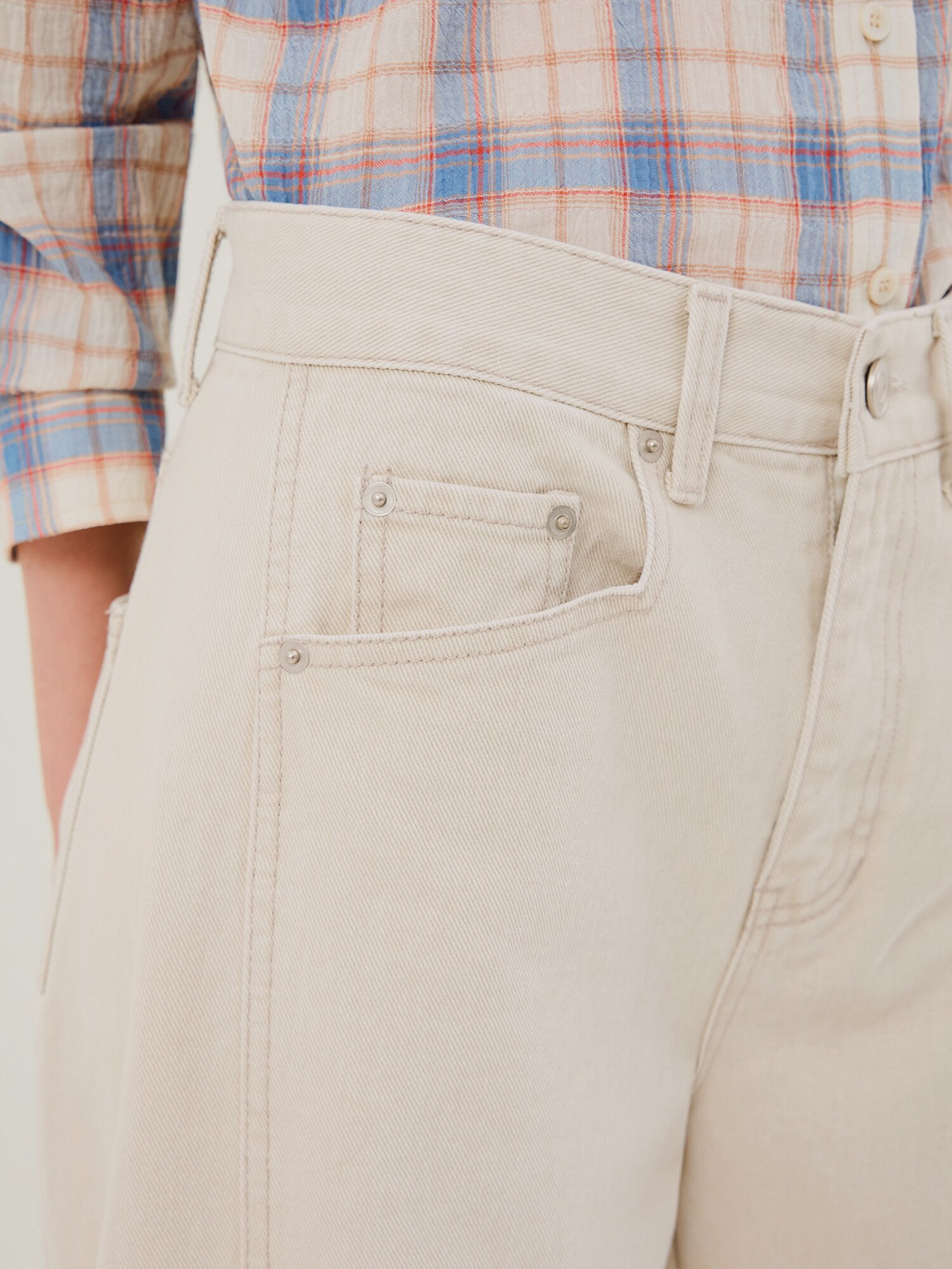 사선 절개 와이드 데님 팬츠 (BEIGE)