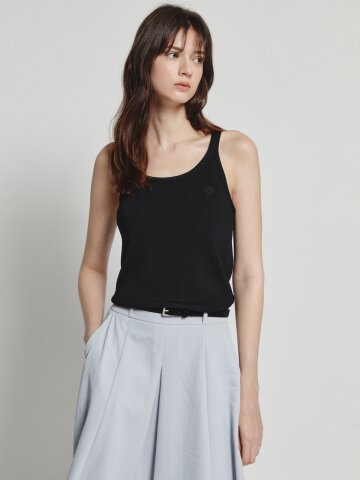 자수 골지 슬리브리스 니트 